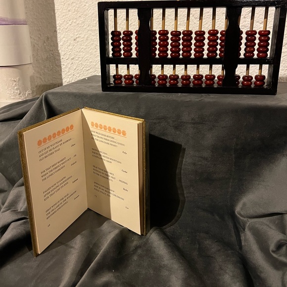 Vintage Chinese Abacus & Lotus Blossom Book - Picture 2 of 2